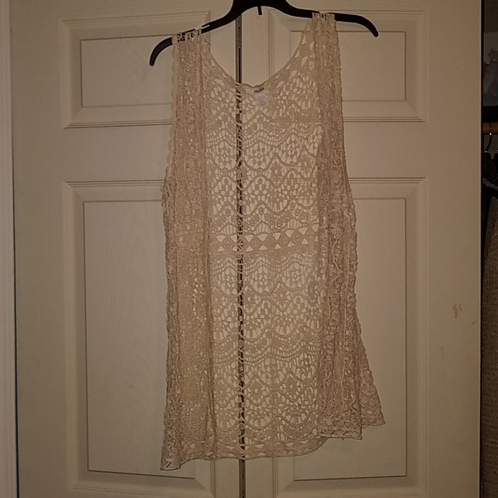 MUDD Brand Sleeveless Cardigan